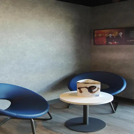 Отель Ibis Budget Nantes Luce Сент-Люс-Сюр-Луар