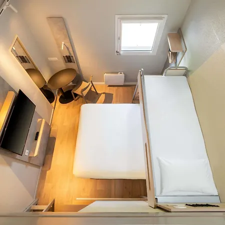 Отель Ibis Budget Nantes Luce