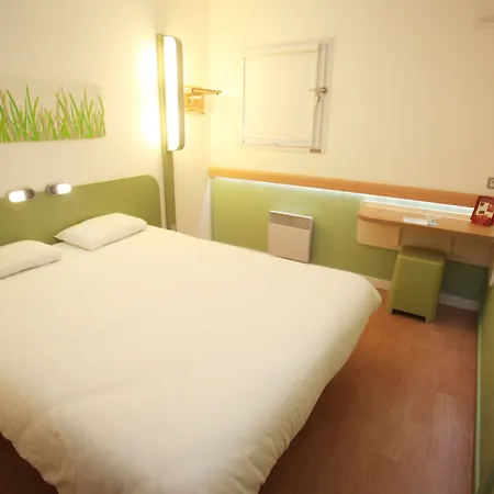 Ibis Budget Nantes Luce 2*