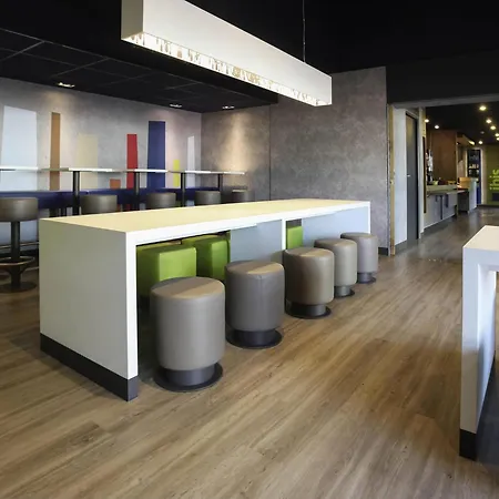 Ibis Budget Nantes Luce - Renove Hotel