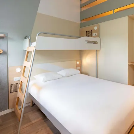 Hotel Ibis Budget Nantes Luce 2*