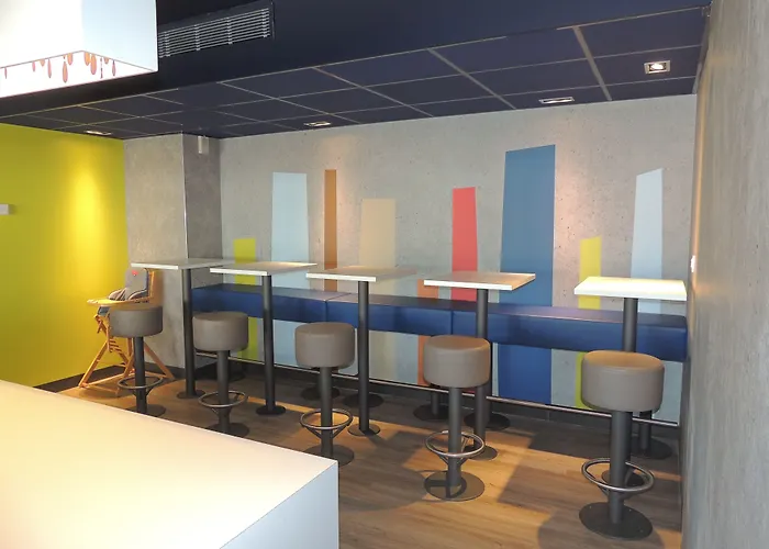 Ibis Budget Nantes Luce - Renove 2*